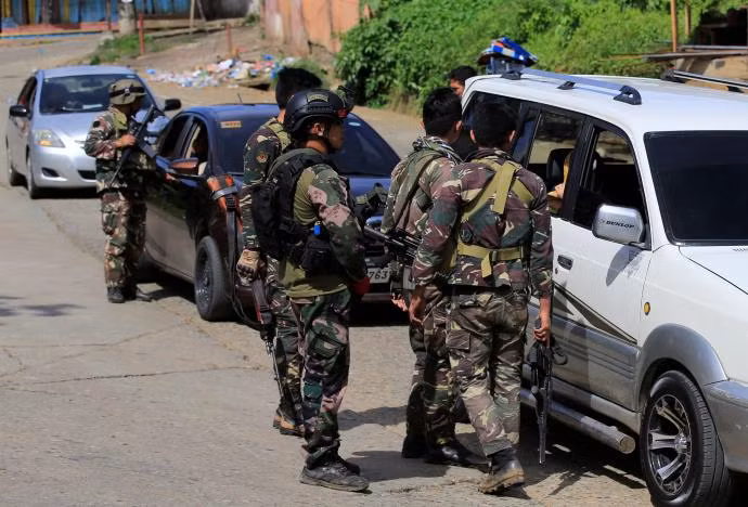 Tổng thống Philippines: ‘Tôi chưa từng nhờ Mỹ giúp diệt khủng bố’ ảnh 1
