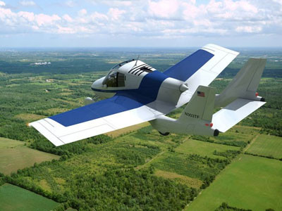 Xe hơi lai máy bay đang bay thử nghiệm