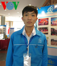 Bùi Xuân Lượng- Sinh viên chuyên ngành Tin học, trường Cao đẳng Sư phạm Yên Bái:. Bùi Xuân Lượng- Sinh viên chuyên ngành Tin học, trường Cao đẳng Sư phạm Yên Bái: