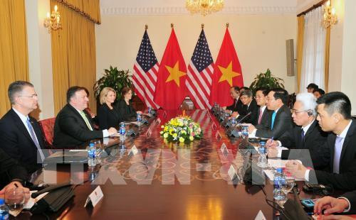 Phó Thủ tướng Phạm Bình Minh hội đàm với Ngoại trưởng Michael Pompeo ảnh 1
