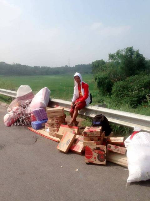 Chàng trai đi bộ xuyên Việt gieo điều ước cho trẻ em nghèo - 3