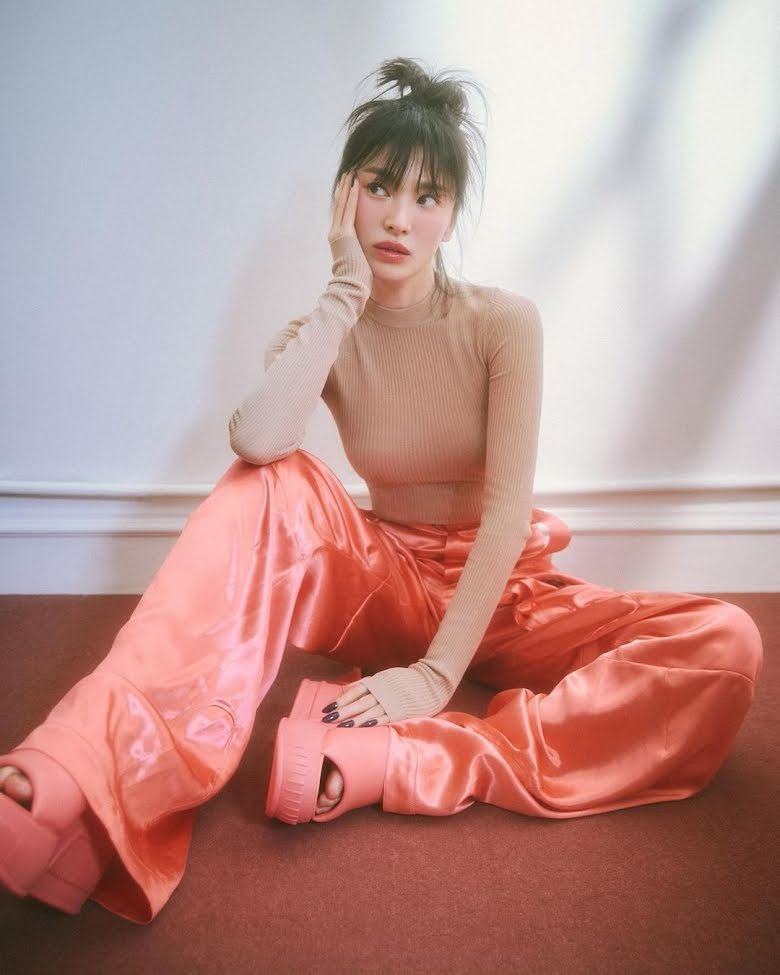 Song Hye Kyo một lần nữa trở về giai đoạn đỉnh cao sự nghiệp nhờ The Glory. Ảnh: IG. Song Hye Kyo một lần nữa trở về giai đoạn đỉnh cao sự nghiệp nhờ The Glory. Ảnh: IG.