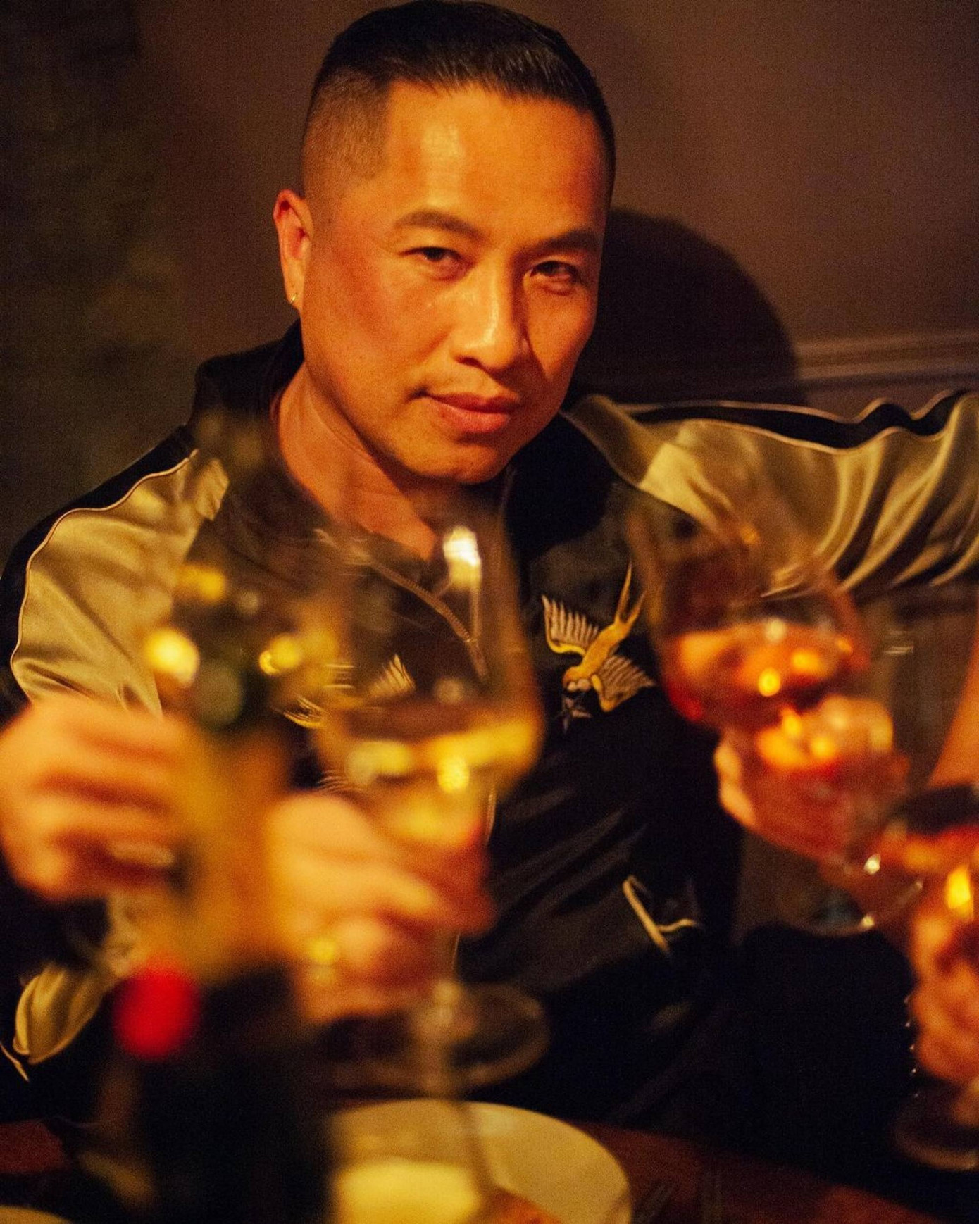 Không có định hướng theo đuổi thời trang từ nhỏ, Phillip Lim lại gây dựng được sự nghiệp ai cũng mơ ước. Ảnh: IG.