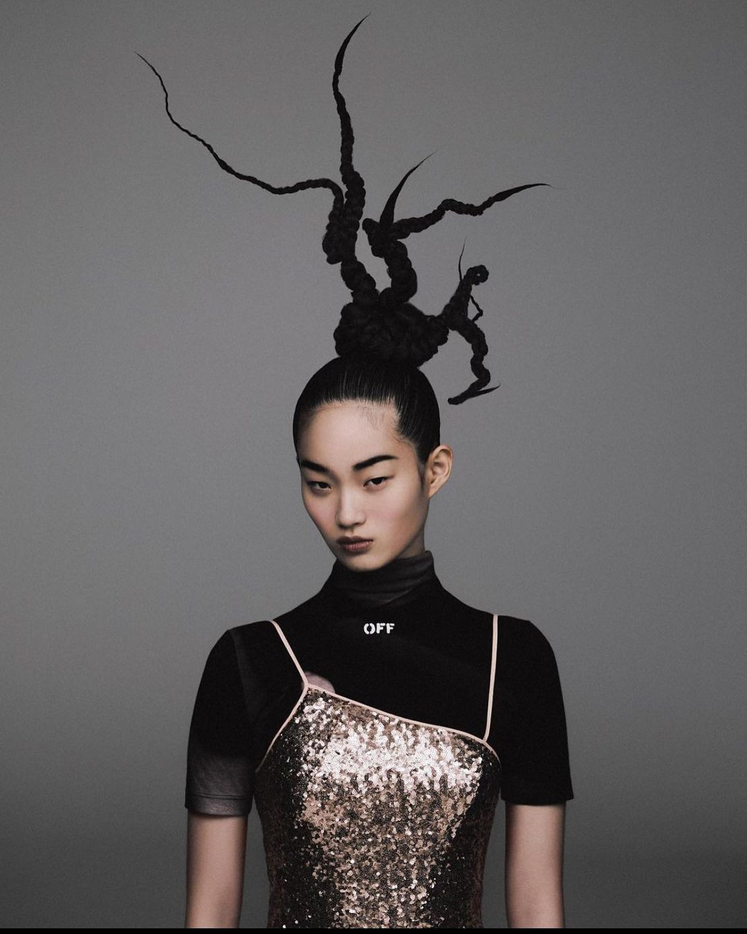 Tài khoản Instagram của Shin có hơn 208.000 người theo dõi, bao gồm Gigi Hadid và Song Hye Kyo. Ảnh: IG.