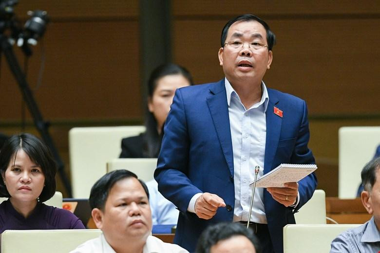 Đại biểu Nguyễn Quang Huân (Bình Dương)