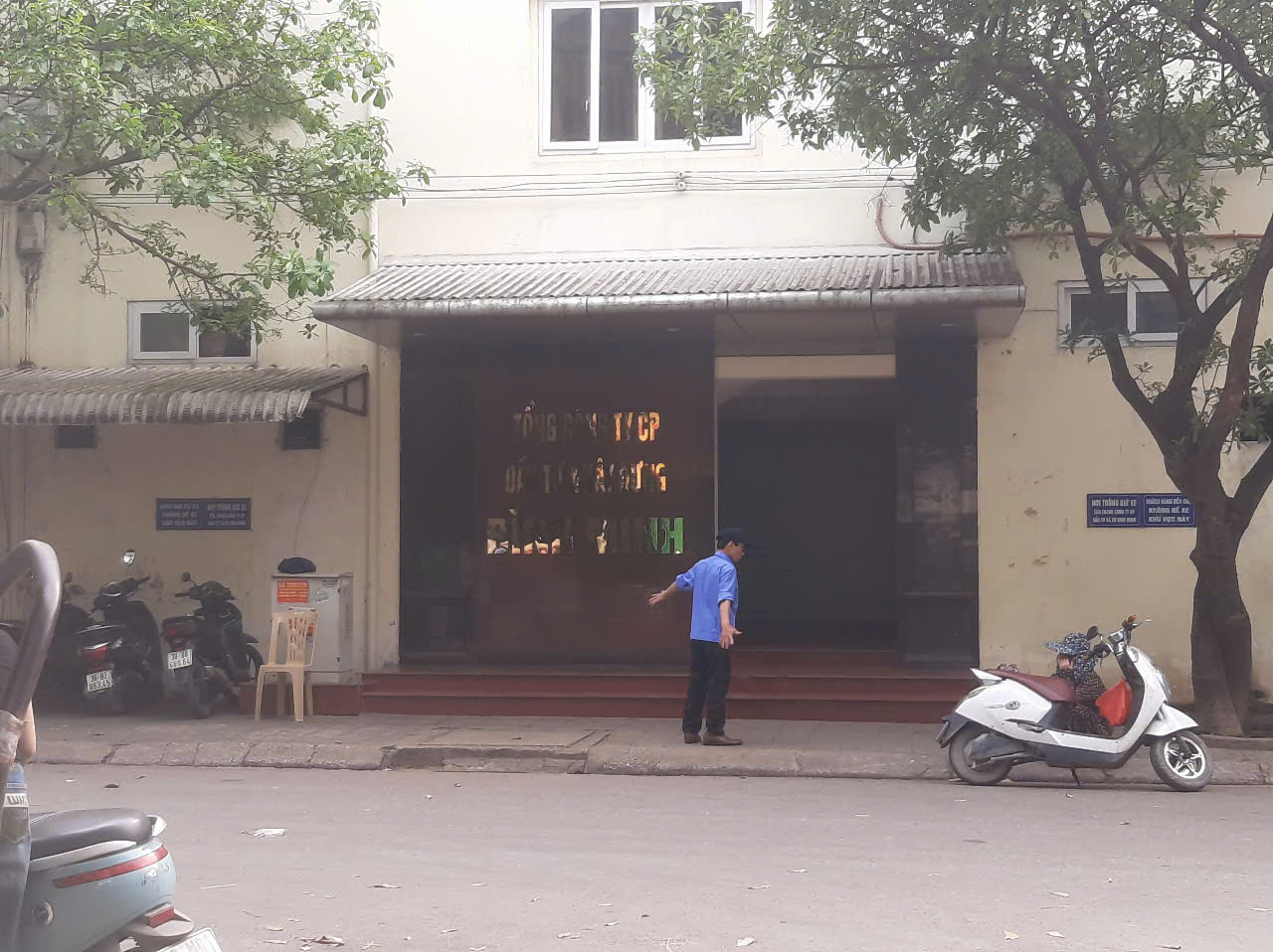 Công ty cổ phần đầu tư và xây dựng Bình Minh bị xử phạt 214 triệu đồng vì xả thải và lưu giữ chất thải nguy hại Công ty cổ phần đầu tư và xây dựng Bình Minh bị xử phạt 214 triệu đồng vì xả thải và lưu giữ chất thải nguy hại