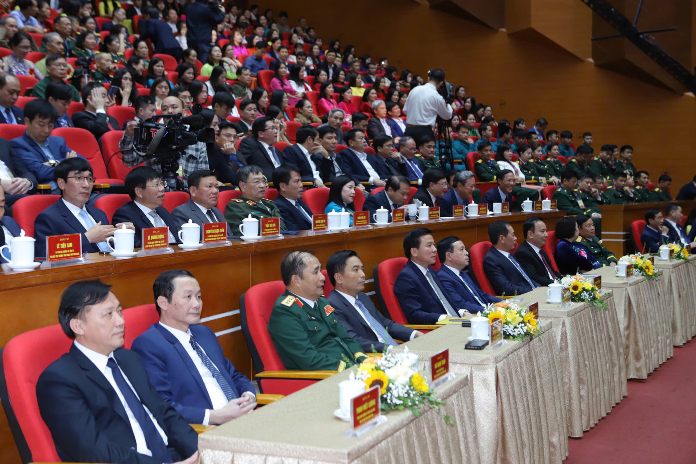 Các đại biểu tham dự lễ kỷ niệm