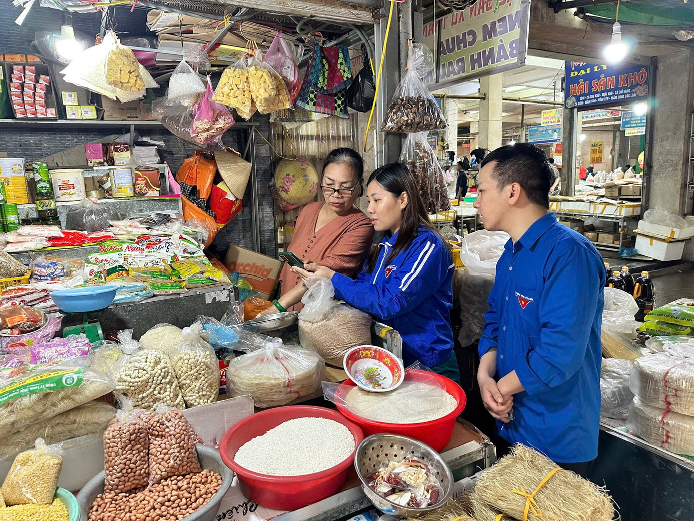 Đây là phong trào nhằm thực hiện Nghị quyết số 57-NQ/TW của Bộ Chính trị về đột phá phát triển khoa học, công nghệ, đổi mới sáng tạo và chuyển đổi số Quốc gia; thực hiện chỉ đạo của Ban Thường vụ Tỉnh ủy và Trung ương Đoàn TNCS Hồ Chí Minh về phát triển khoa học, công nghệ, đổi mới sáng tạo và chuyển đổi số về triển khai phong trào “Bình dân học vụ số”.