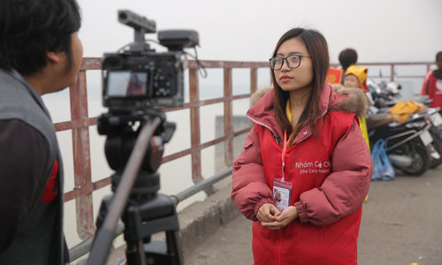 Đừng để cá chép xuống sông, túi nilon ngập phố ảnh 1