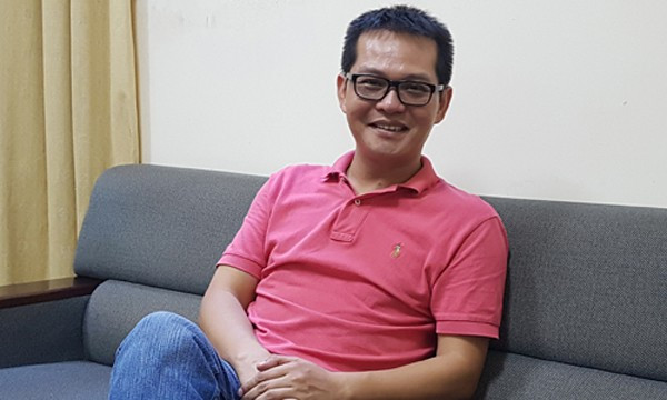 Chân dung vợ sắp cưới 9x, yêu 4 năm qua lời kể của NSND Trung Hiếu ảnh 2