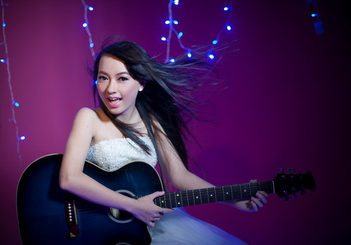 Xuân Nghi cũng trưởng thành và 