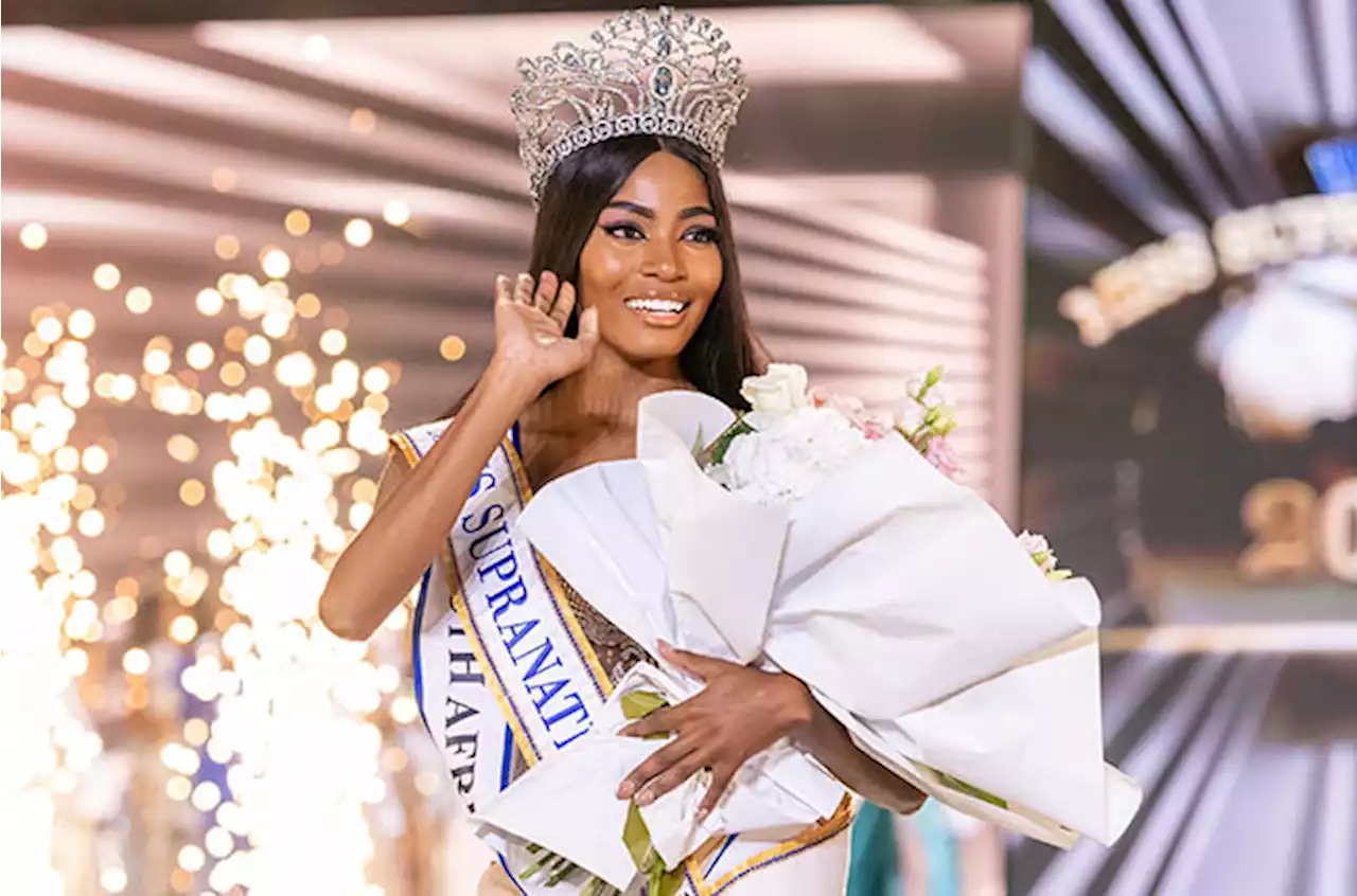 Giành thành tích Á hậu 2 ở Miss Universe nhưng Lalela Mswane lại bị chính người dân nước nhà quay lưng. Không được công nhận với danh hiệu Á hậu 2 Miss Universe, Lalela Mswane quyết tâm chinh phục danh hiệu mới. Cô đăng ký tham dự cuộc thi Hoa hậu Siêu quốc gia 2022 tổ chức ở Ba Lan.