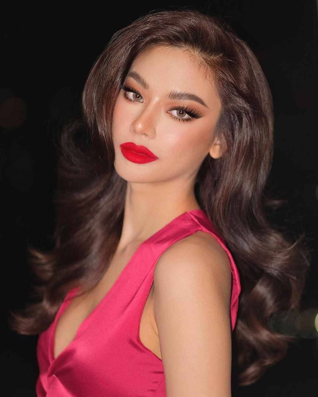 Với việc cuộc thi Miss Grand International 2023 được tổ chức ở Việt Nam, Paulius Prajakrattanakul tỏ ra háo hức. Mới đây khi tham dự một sự kiện, người đẹp còn nói tiếng Việt để lấy cảm tình từ fan.