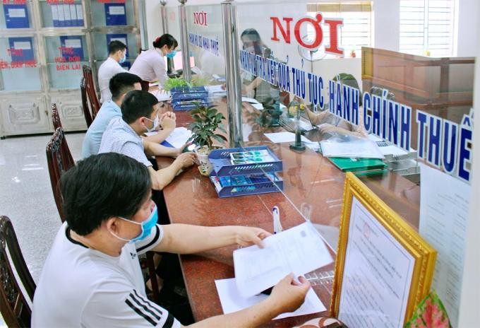 Dự toán tổng thu cân đối ngân sách nhà nước (NSNN) năm 2023 ở mức 1,6 triệu tỷ đồng (ảnh minh họa). Dự toán tổng thu cân đối ngân sách nhà nước (NSNN) năm 2023 ở mức 1,6 triệu tỷ đồng (ảnh minh họa).
