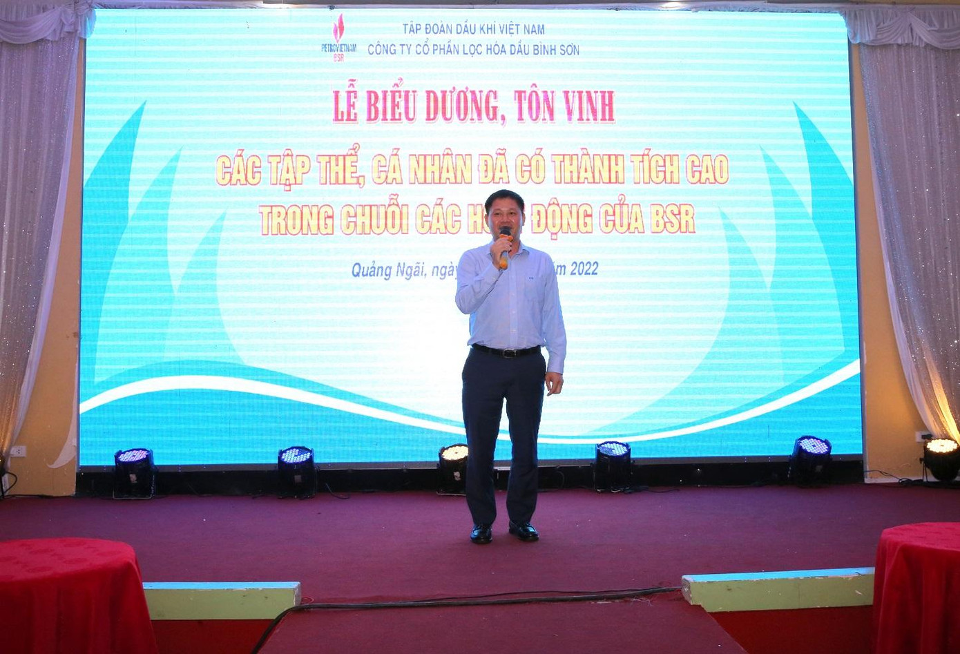 Tổng Giám đốc BSR Bùi Ngọc Dương biểu dương các tập thể, cá nhân đã đạt các thành tích cao trong chuỗi các sự kiện thể thao, văn hóa