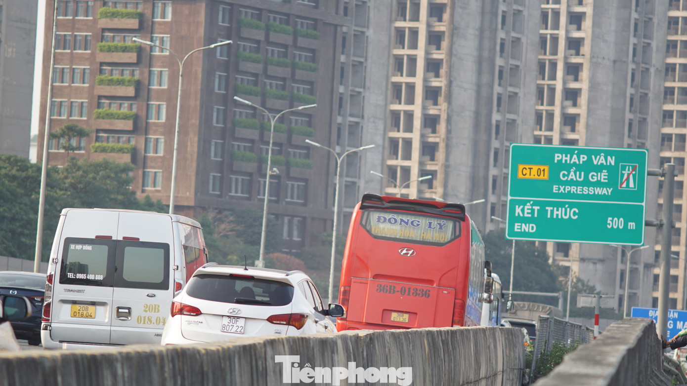 Khu vực lối ra cao tốc Pháp Vân - Cầu Giẽ.