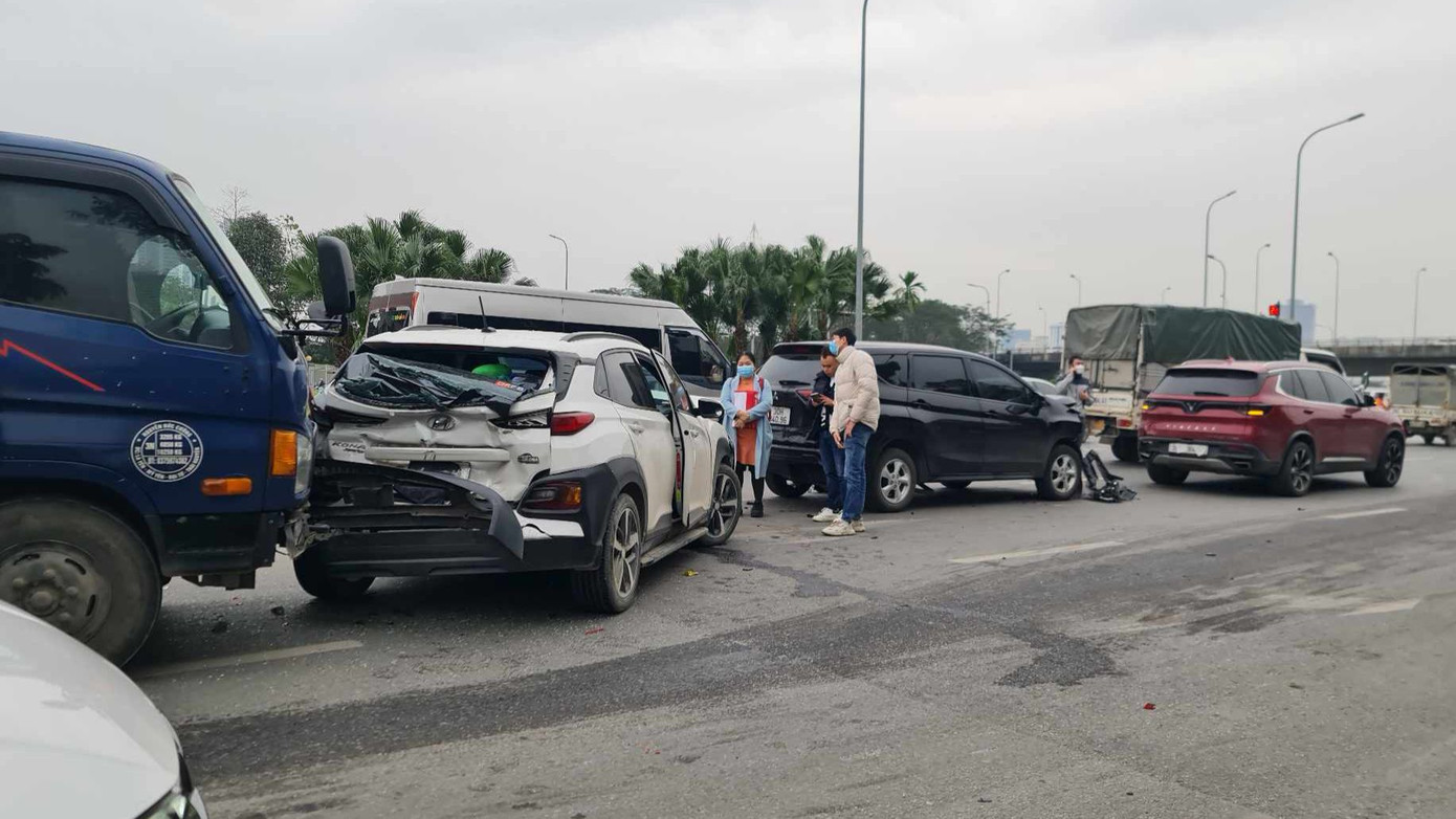 Hiện trường vụ tai nạn. Hiện trường vụ tai nạn.