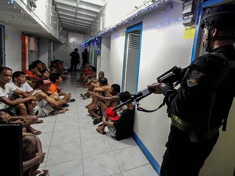 Cuộc sống vương giả của các tù nhân ở Philippines ảnh 1