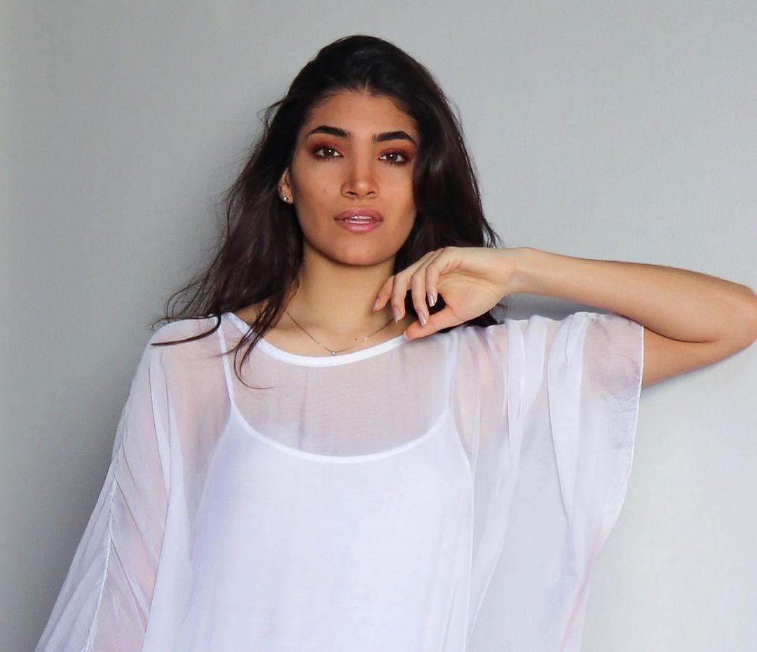 Cô được trao vương miện từ người tiền nhiệm là Miss Bolivia 2020 - Lenka Nemer Drpic. Tân Hoa hậu sẽ giành quyền đại diện Bolivia tham dự cuộc thi Miss Universe 2021 được tổ chức tại Israel vào cuối năm nay. Cô được trao vương miện từ người tiền nhiệm là Miss Bolivia 2020 - Lenka Nemer Drpic. Tân Hoa hậu sẽ giành quyền đại diện Bolivia tham dự cuộc thi Miss Universe 2021 được tổ chức tại Israel vào cuối năm nay.