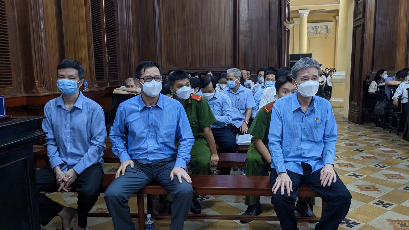Các bị cáo tại phiên tòa. Các bị cáo tại phiên tòa.