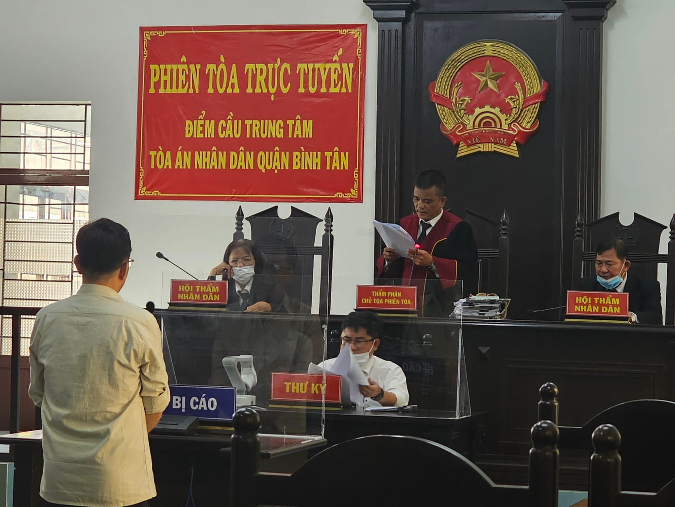 HĐXX đang tuyên án.