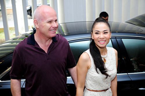 Càng ngày, cô càng ghi điểm ở phong cách ăn mặc thanh lịch và quyến rũ