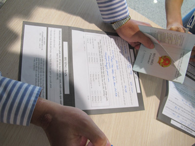 Cận cảnh kiểm tra dịch MERS ở sân bay Nội Bài ảnh 2