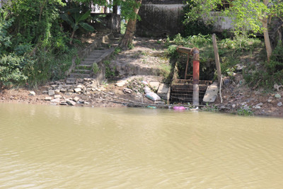 Rùng mình với nguồn nước nhiễm bẩn của... công ty cấp nước ảnh 3