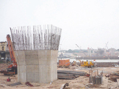 Cầu Đông Trù sau 5 năm xây dựng. Ảnh: Trọng Đảng. Cầu Đông Trù sau 5 năm xây dựng Ảnh: Trọng Đảng