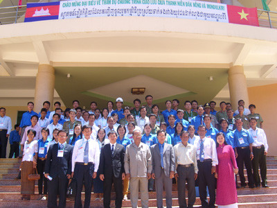 Giao lưu với thanh niên Campuchia. Giao lưu quốc tế