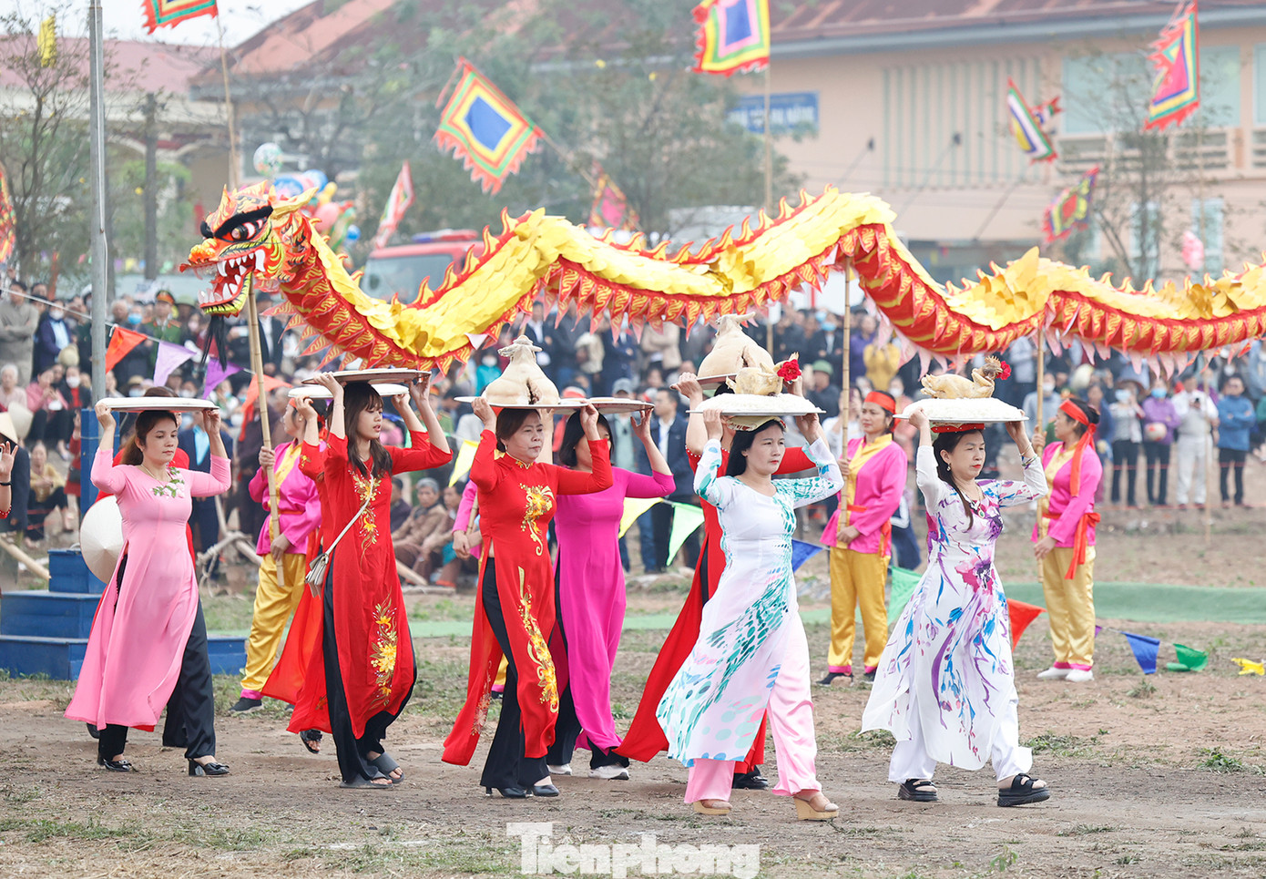 Theo dòng lịch sử, cách đây 1.036 năm, vua Lê Đại Hành - vị vua đầu tiên trong các triều đại phong kiến Việt Nam đã chọn vùng đất Đọi Sơn tổ chức lễ Tịch điền nhằm khuyến khích, nhắc nhở người dân coi trọng, chăm lo sản xuất nông nghiệp.