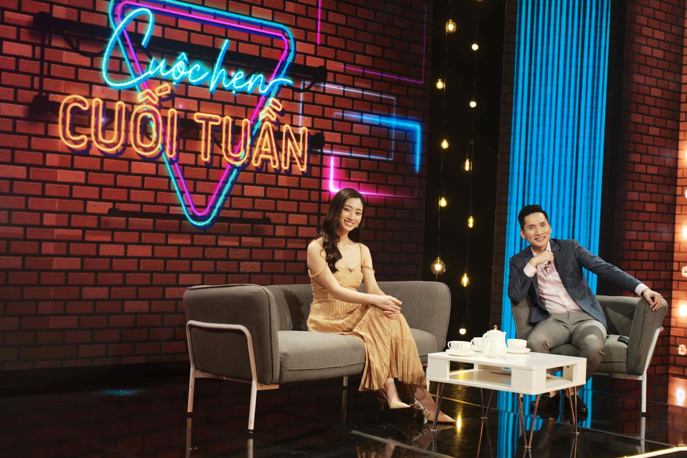 Hoa hậu Lương Thuỳ Linh làm khách mời trong chương trình "Cuộc hẹn cuối tuần".