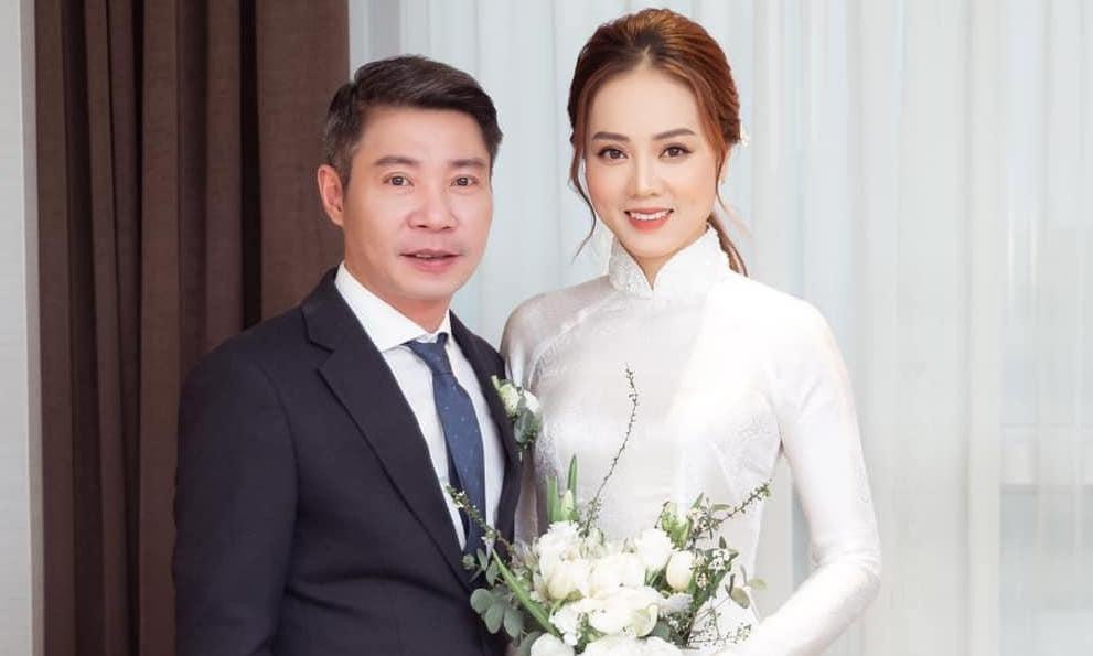 NSND Công Lý và Ngọc Hà kết hôn đầu năm nay. NSND Công Lý và Ngọc Hà kết hôn đầu năm nay.