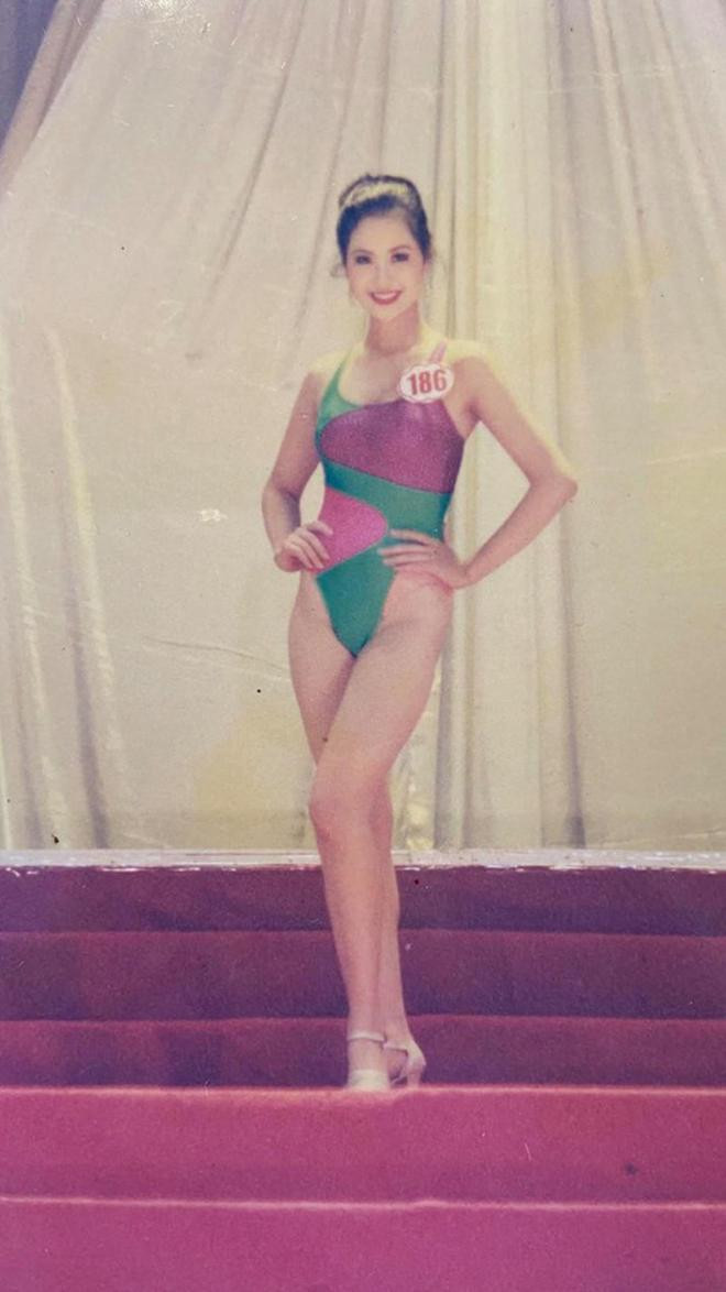 Vũ Thị Minh Thúy sinh năm 1978 tại Hải Phòng, là sinh viên Đại học Kinh tế Quốc dân Hà Nội. Trước khi tham dự cuộc thi HHVN 1996 và giành giải Á hậu 1 cô từng giành danh hiệu Người đẹp Hải Phòng, Hoa khôi các tỉnh phía Bắc. Đến với cuộc thi HHVN 1996, Vũ Minh Thúy gây ấn tượng với nhan sắc đằm thắm, rực rỡ, đặc biệt là chiều cao ấn tượng 1m74 (đây là chiều cao nổi trội so với thời điểm cách đây 25 năm).