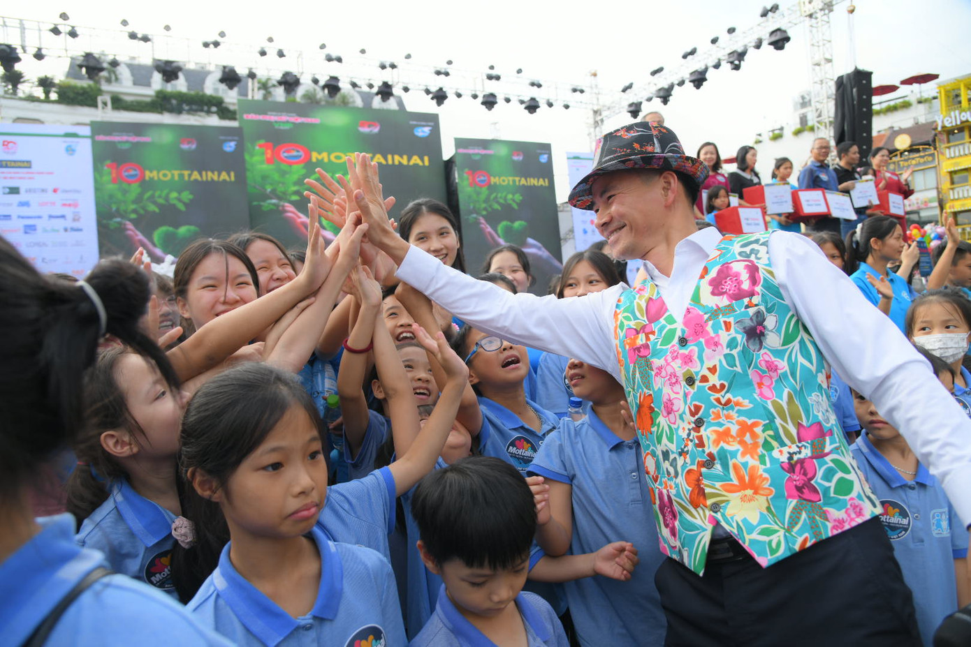 Đại sứ Mottainai - Nghệ sĩ Xuân Bắc bày tỏ rằng bản thân anh mong muốn góp một phần nhỏ bé của mình để lan tỏa tình yêu thương đến các em học sinh thiệt thòi.