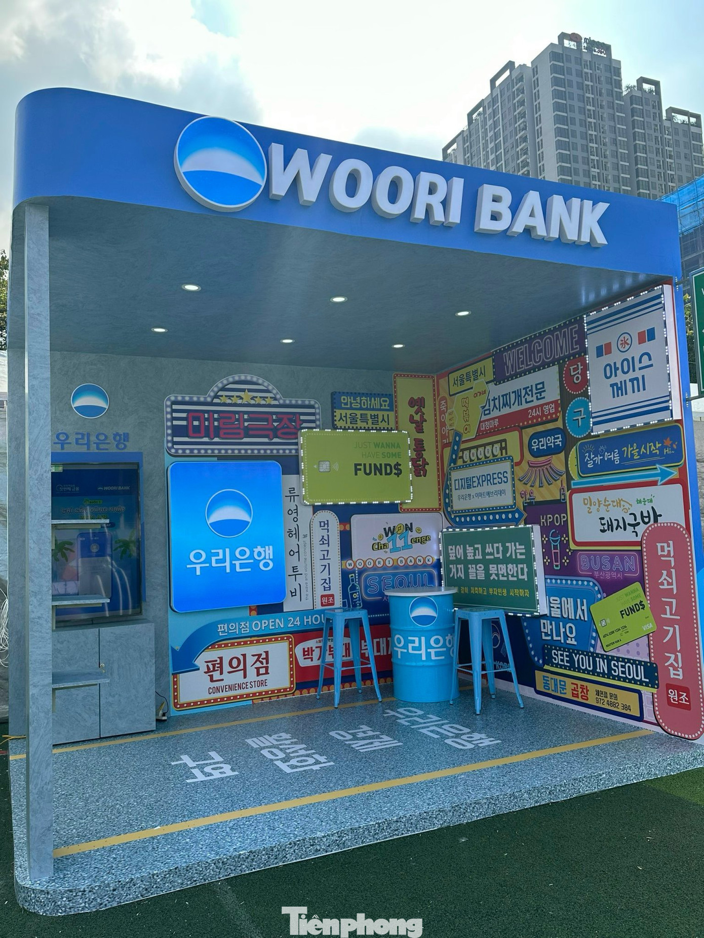 Tham gia Ngày Thẻ Việt Nam 2023 – Sóng Festival, WooriBank tạo điểm nhấn nổi bật với gian hàng mang đậm phong cách Hàn Quốc.