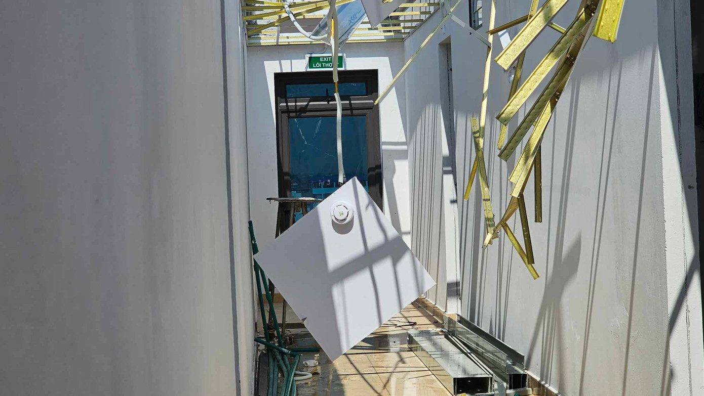 Cũng theo Chủ tịch UBND huyện Thạch Thất, hiện nay Thường trực Huyện ủy đã đồng ý cho UBND huyện Thạch Thất tạm dừng quyền điều hành của Chủ tịch UBND 3 xã: Tân Xã, Thạch Hòa, Bình Yên.