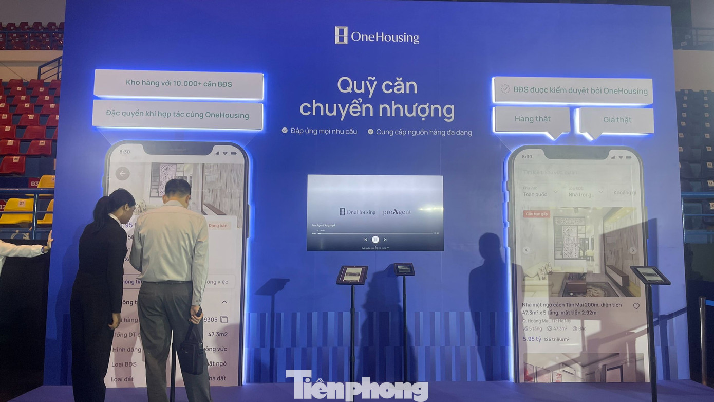 Sự kiện ra mắt Mạng lưới môi giới BĐS công nghệ OneHousing và nền tảng công nghệ phục vụ giao dịch BĐS đã thu hút hơn 1.000 môi giới tham gia.