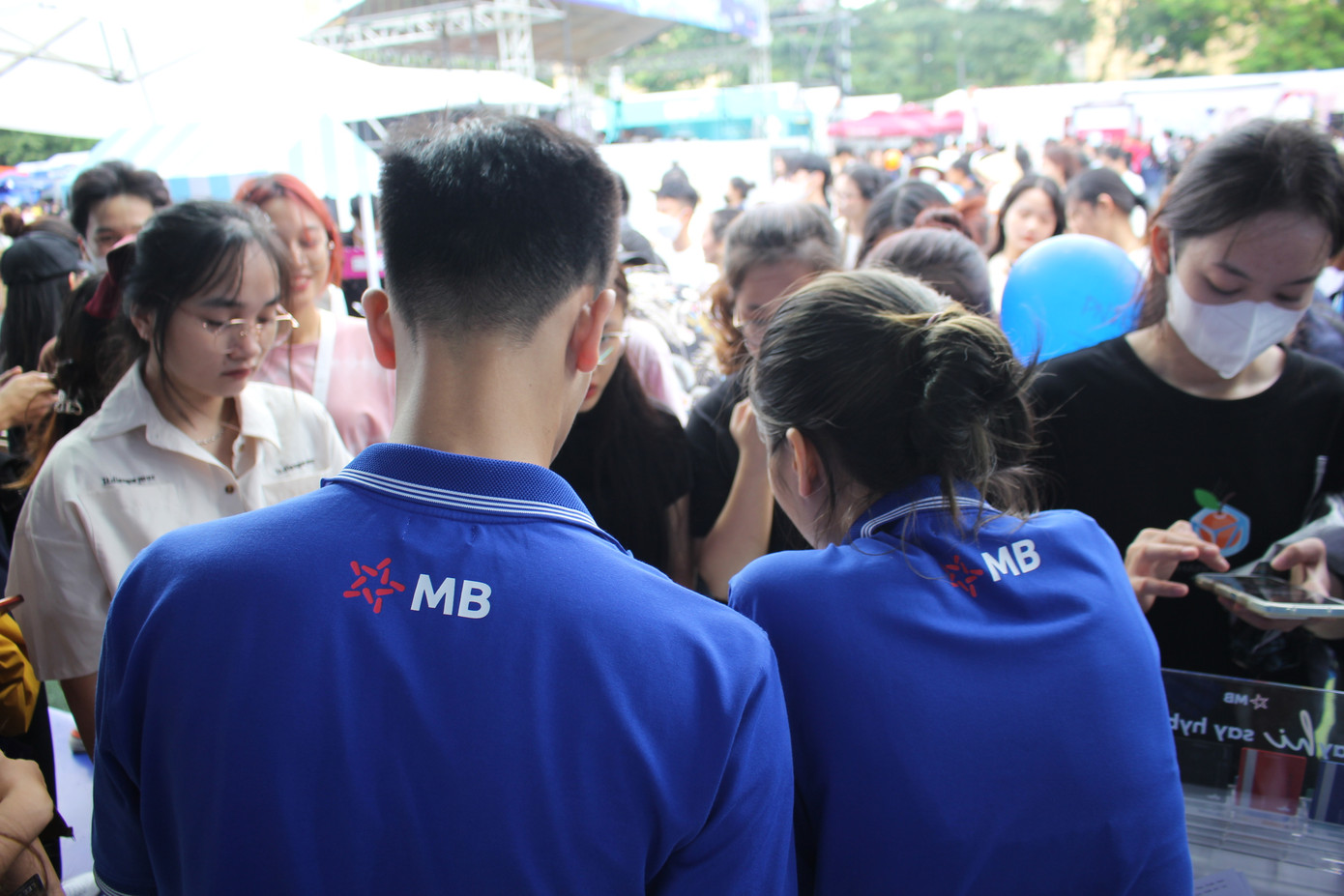 Tính đến hết tháng 6/2023, tỷ lệ CASA của MB đạt 37,06% trong nhóm 1, cao nhất trong nhóm các ngân hàng thương mại cổ phần. Quy mô tiền gửi CASA tiếp tục giữ vững ở top đầu toàn ngành.