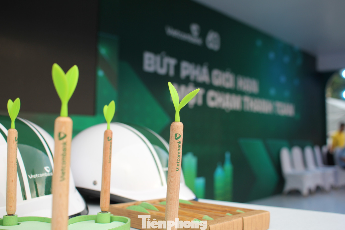 Những hình ảnh ấn tượng khác tại sự kiện khai mạc Ngày thẻ Việt Nam 2023 - Sóng Festival. Những hình ảnh ấn tượng khác tại sự kiện khai mạc Ngày thẻ Việt Nam 2023 - Sóng Festival.