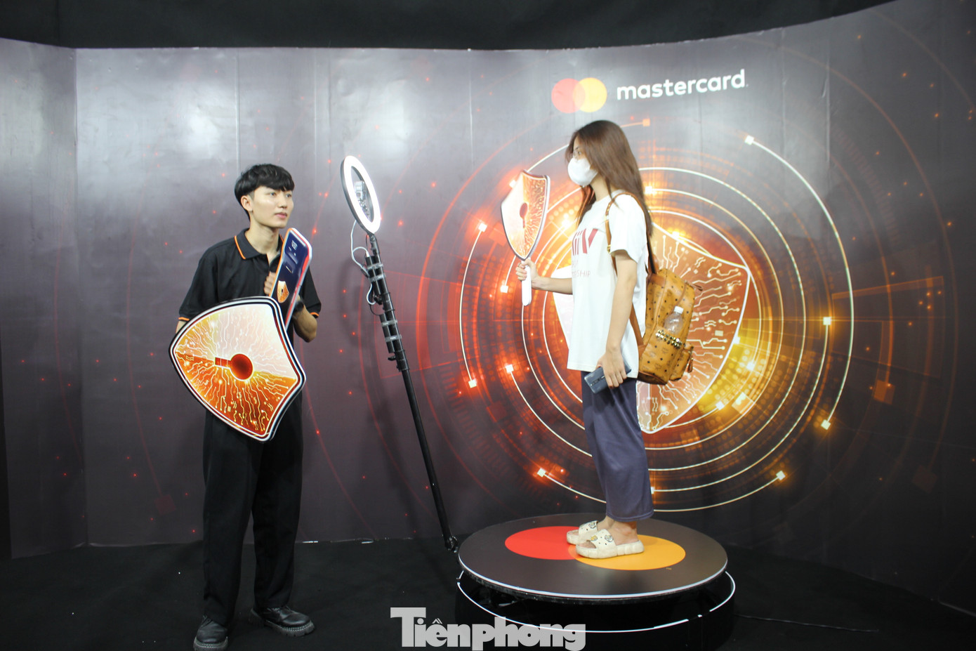 Những hình ảnh ấn tượng khác tại sự kiện khai mạc Ngày thẻ Việt Nam 2023 - Sóng Festival. Những hình ảnh ấn tượng khác tại sự kiện khai mạc Ngày thẻ Việt Nam 2023 - Sóng Festival.