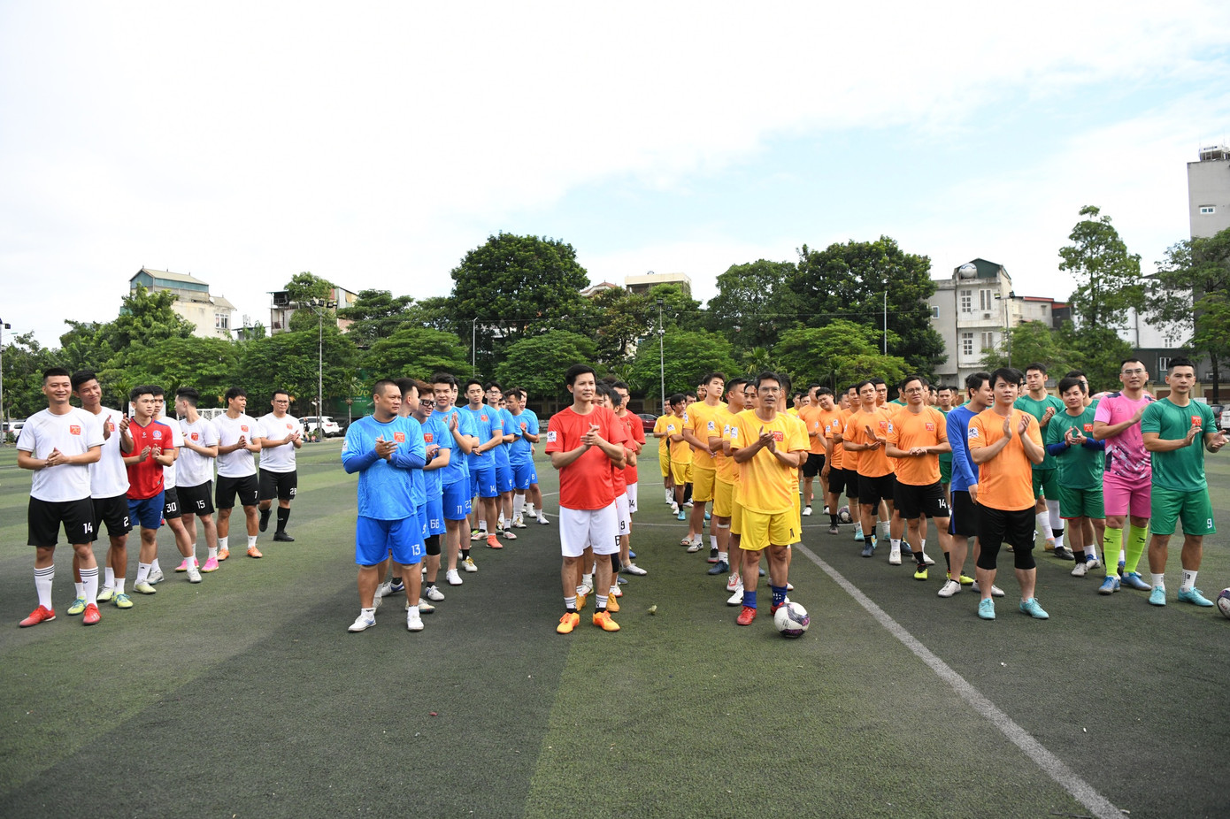 Được biết, giải đấu năm nay sẽ có sự tham gia của 6 đội bao gồm: FC Bộ Lao động - Thương Binh và Xã hội; FC T.Ư Đoàn; FC Bệnh viện Huyết học – Truyền máu Trung ương; FC Viglacera Yên Mỹ; FC BIM Group; FC Tiền Phong.