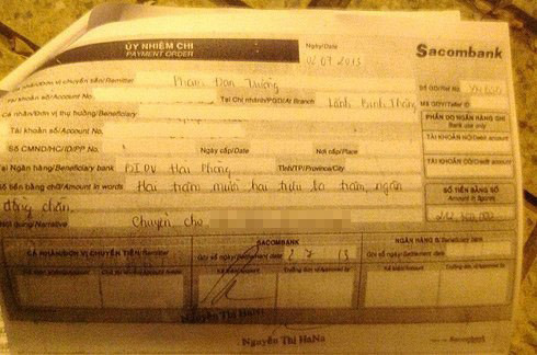 Đan Trường cung cấp tờ giấy chuyển tiền. Trong giấy có ghi người nhận là cha của một phụ nữ