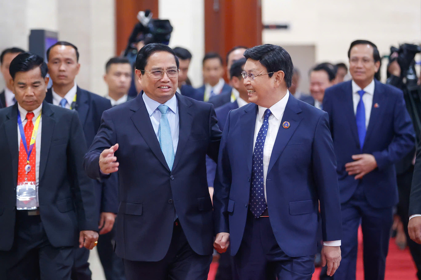 Thủ tướng Phạm Minh Chính và Chủ tịch Quốc hội Lào Saysomphone Phomvihane. Ảnh: Nhật Bắc Thủ tướng Phạm Minh Chính và Chủ tịch Quốc hội Lào Saysomphone Phomvihane. Ảnh: Nhật Bắc