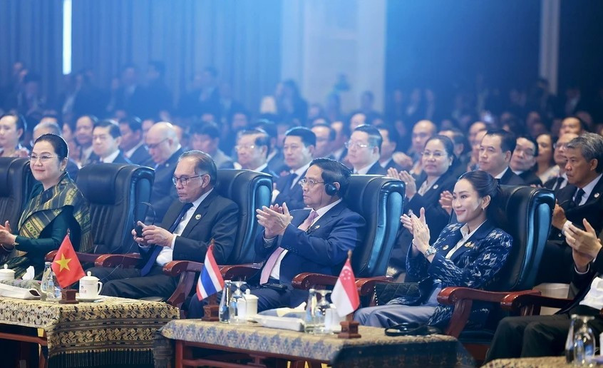 Phiên khai mạc Hội nghị cấp cao ASEAN. (Ảnh: Dương Giang) Phiên khai mạc Hội nghị cấp cao ASEAN. (Ảnh: Dương Giang)