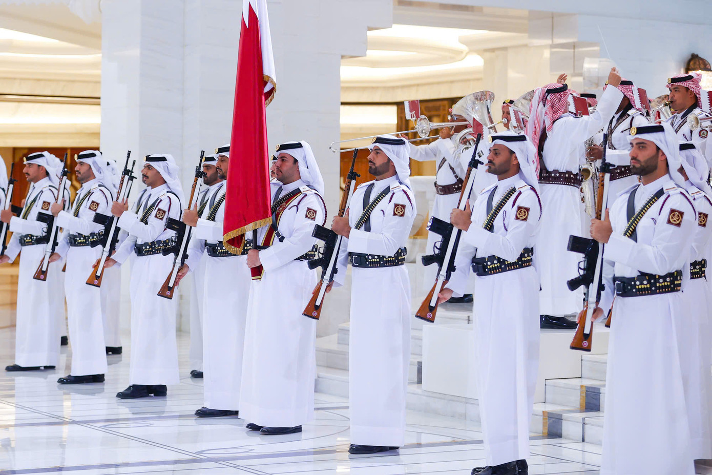 Đội duyệt binh tại lễ đón chính thức Thủ tướng Phạm Minh Chính và phu nhân. Ảnh: Nhật Bắc