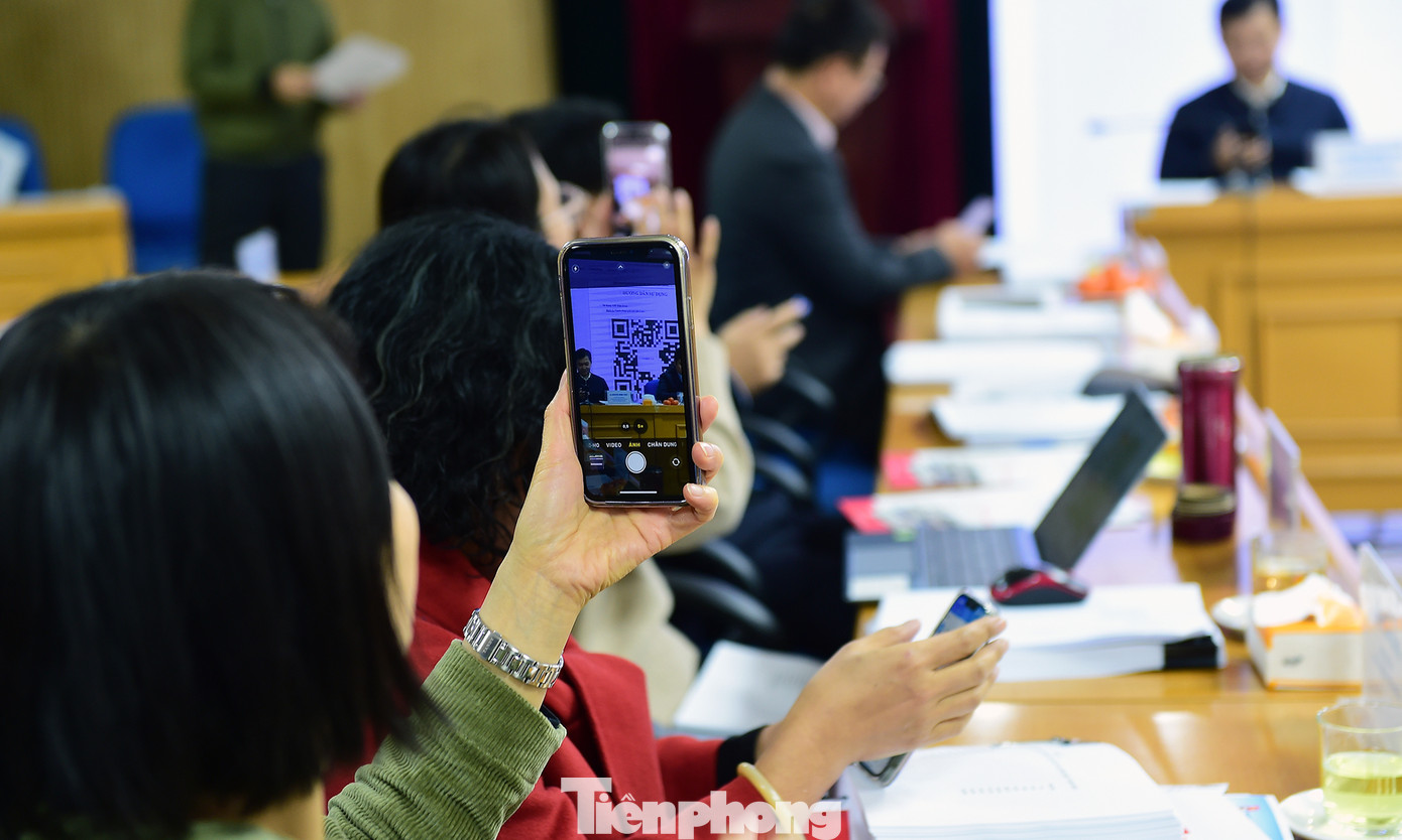 Hội đồng xét chọn Giải thưởng Gương mặt trẻ Việt Nam năm 2023 đã bỏ phiếu bằng phần mềm chọn ra 20 đề cử tiêu biểu vào vòng bình chọn trực tuyến.