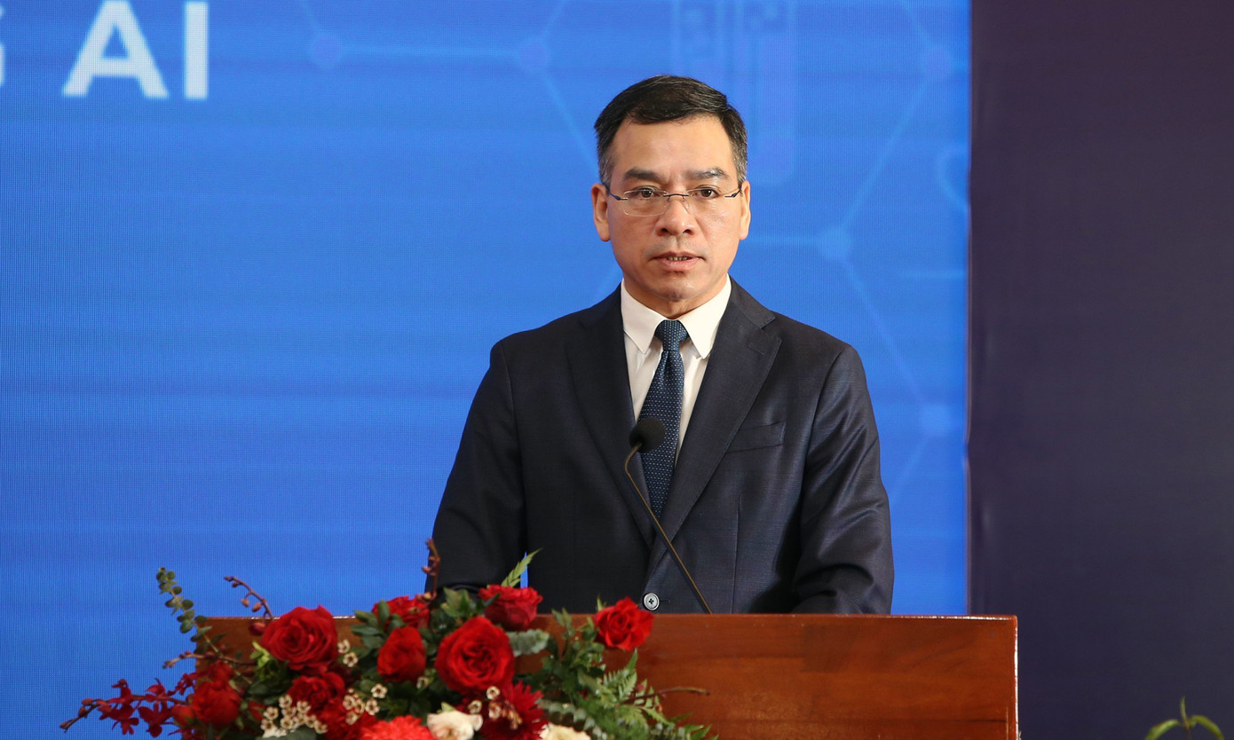 Anh Hà Anh Đức phát biểu tại chương trình. Anh Hà Anh Đức phát biểu tại chương trình.