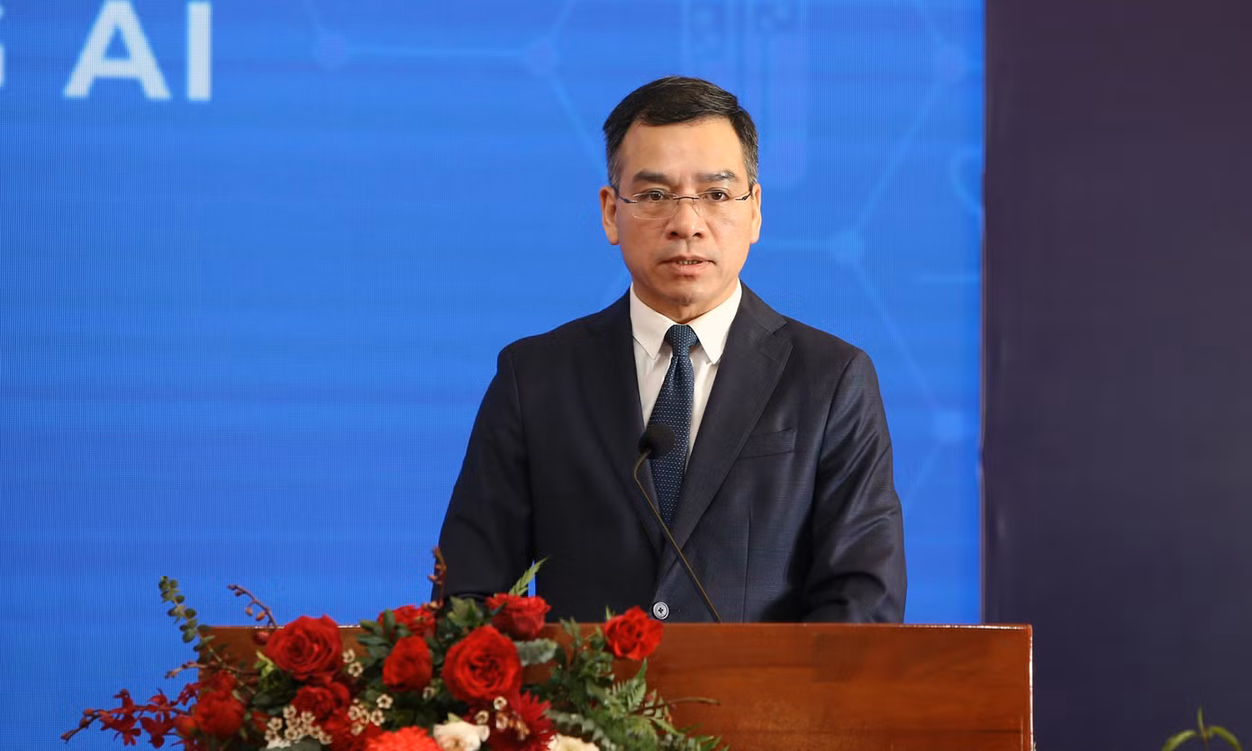 Anh Hà Anh Đức phát biểu tại chương trình.