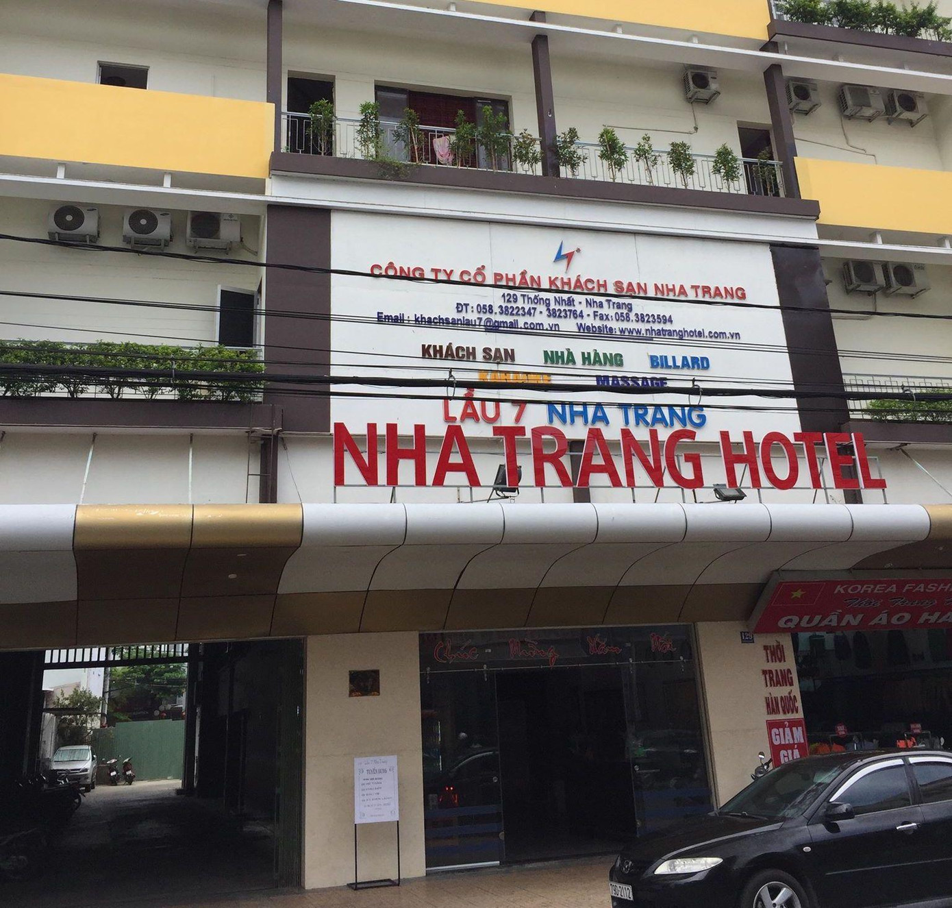 Khách sạn Nha Trang cũng vi phạm nhiều quy định về PCCC. Ảnh T.L